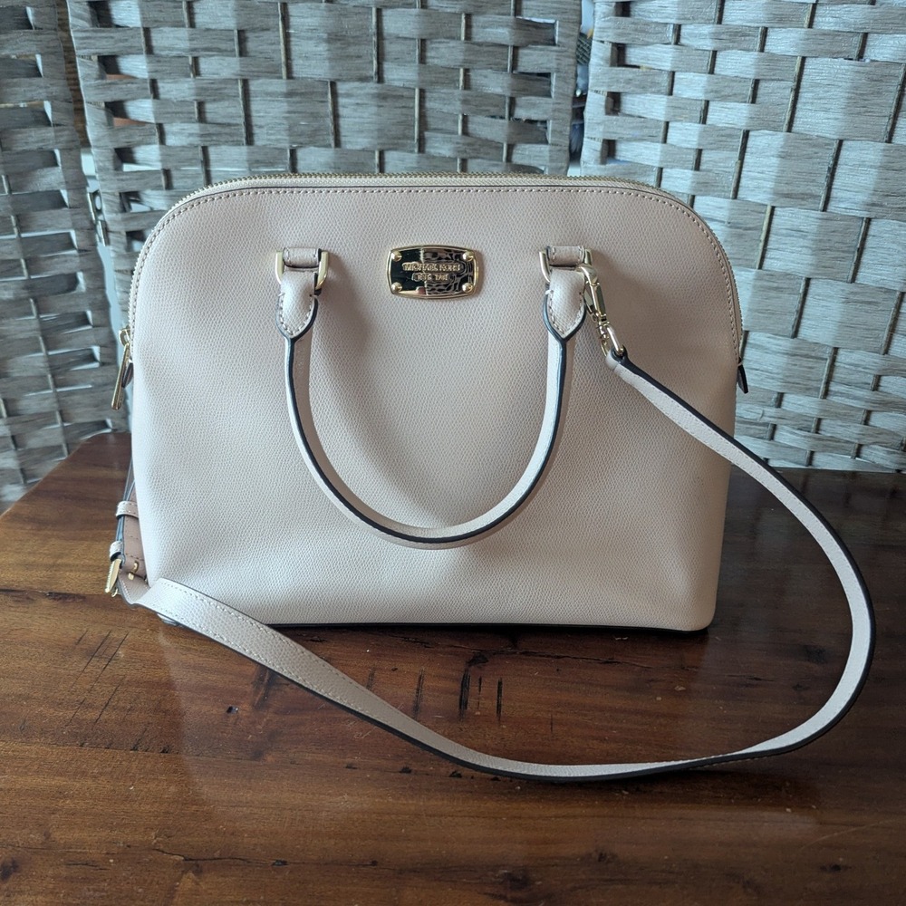 Michael Kors Cindy Dome Satchel Blush Pink Saffiano Leather Classic Neutral Chic
